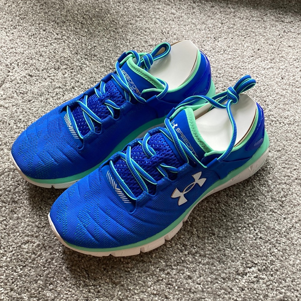 NWOT Women’s Under Armour Speedform Fortis